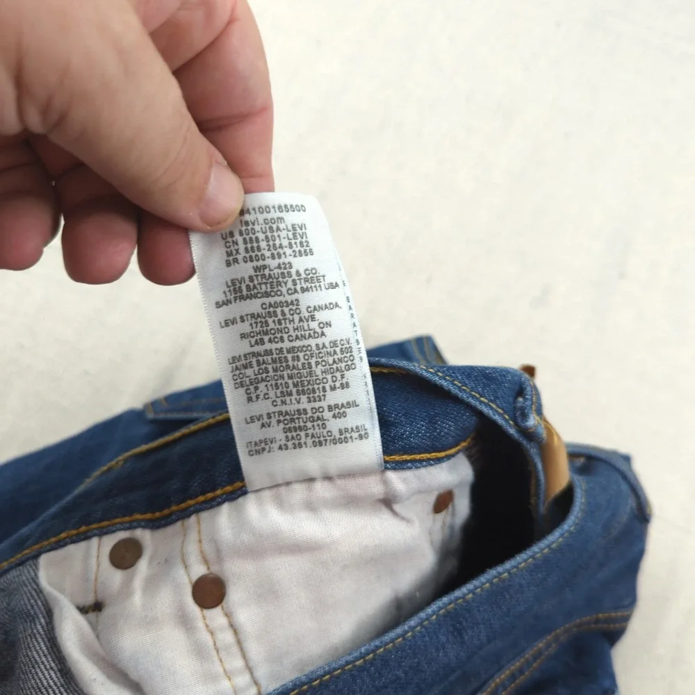 Levis 501 Jeans  Mens 38x32 Blue Button Fly Western Faded Classic American Hem